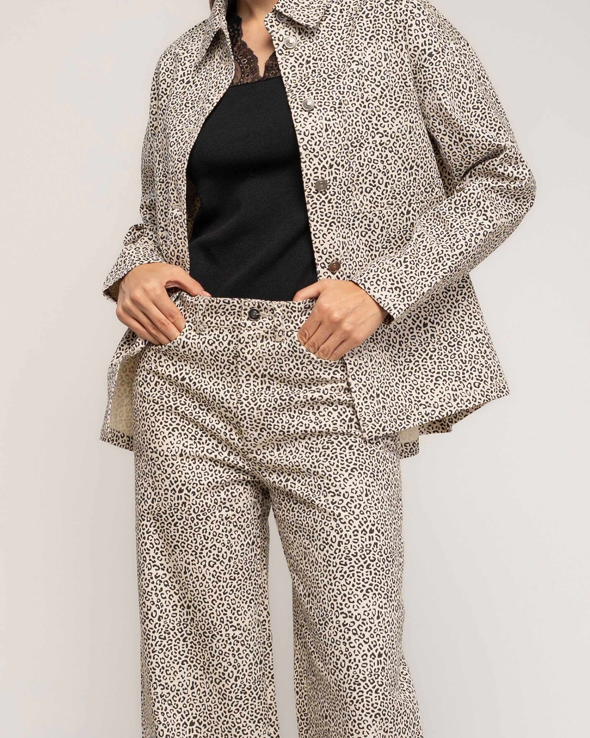 Pantalon de mujer de algodón de animal print tipo denim - Tantra - Negro Negro-4