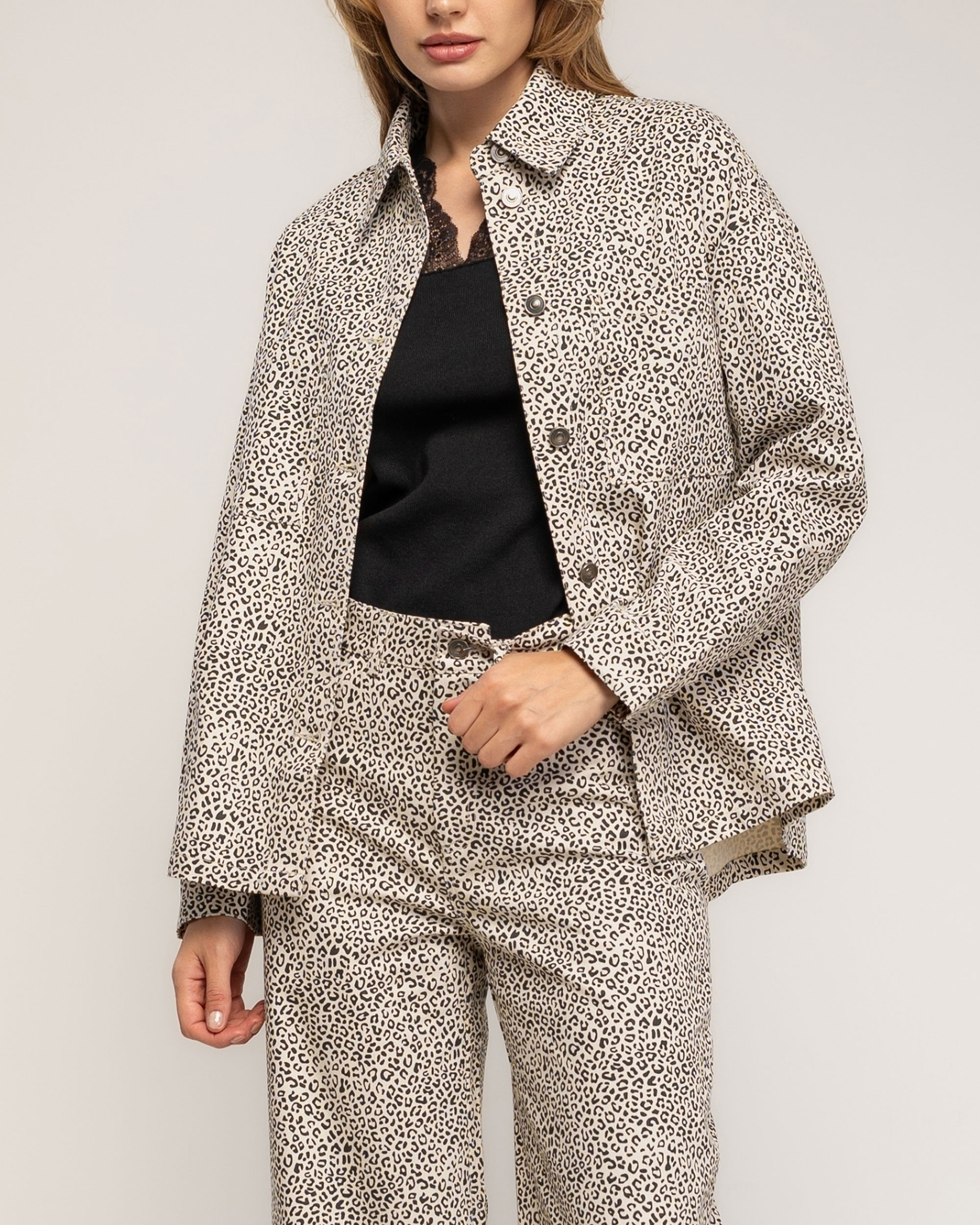 Chaqueta de mujer con algodón de animal print - Tantra - Negro Negro-3