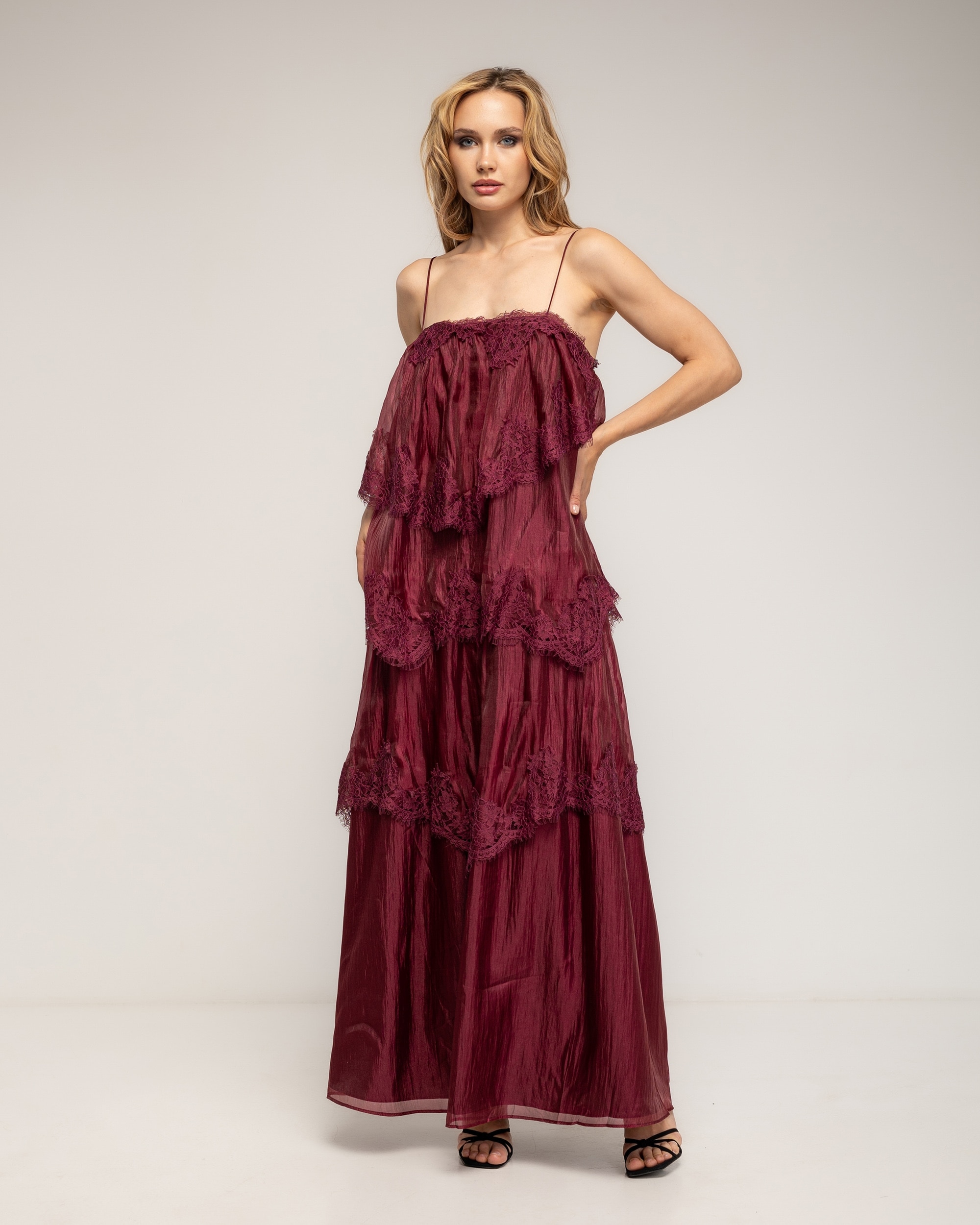 Vestido maxi de encaje y volantes con tirantes - Tantra - Burdeos Burdeos-4