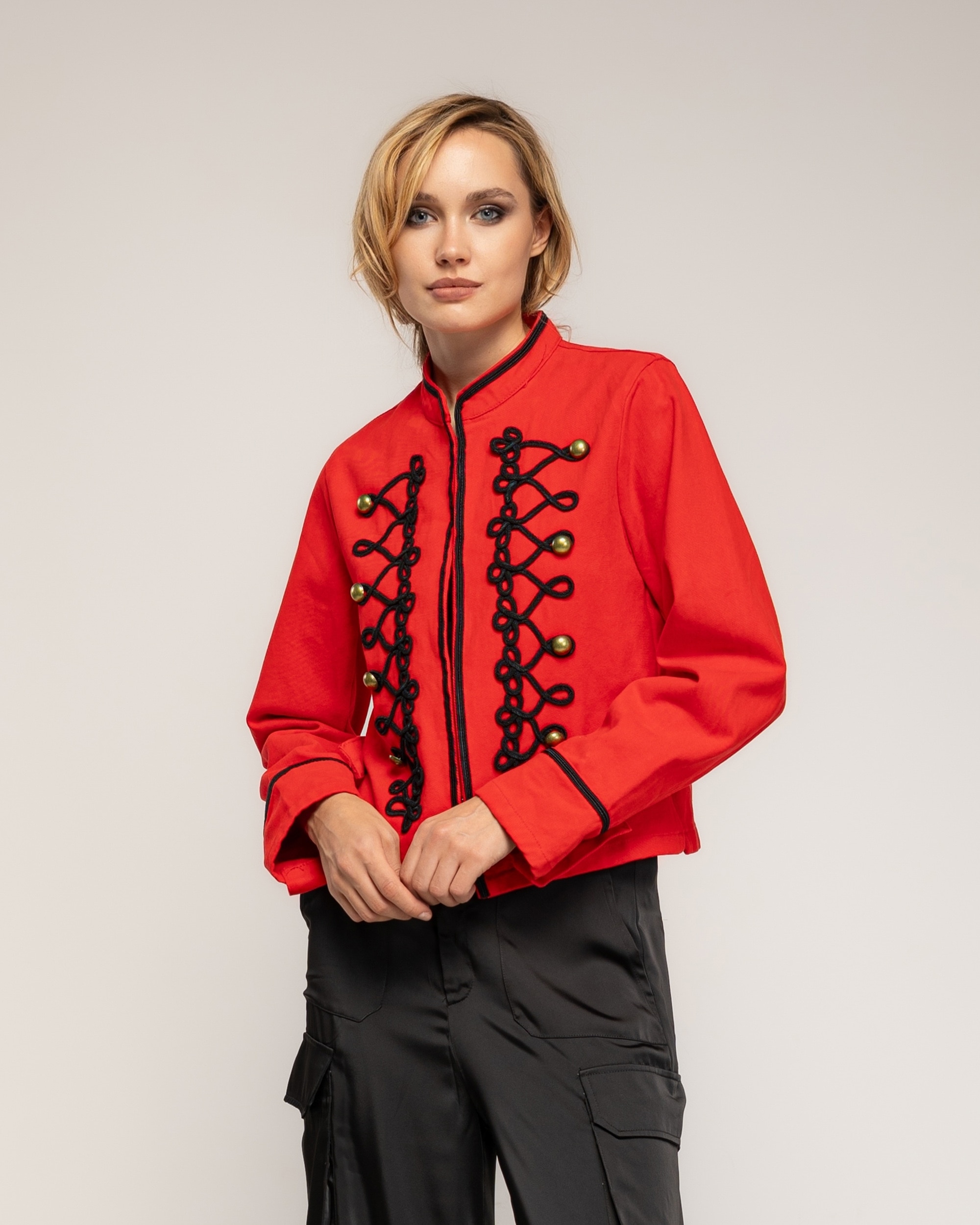 Chaqueta de mujer 100% algodón, tipo militar con detalle de cordones - Tantra - Rojo Rojo-1