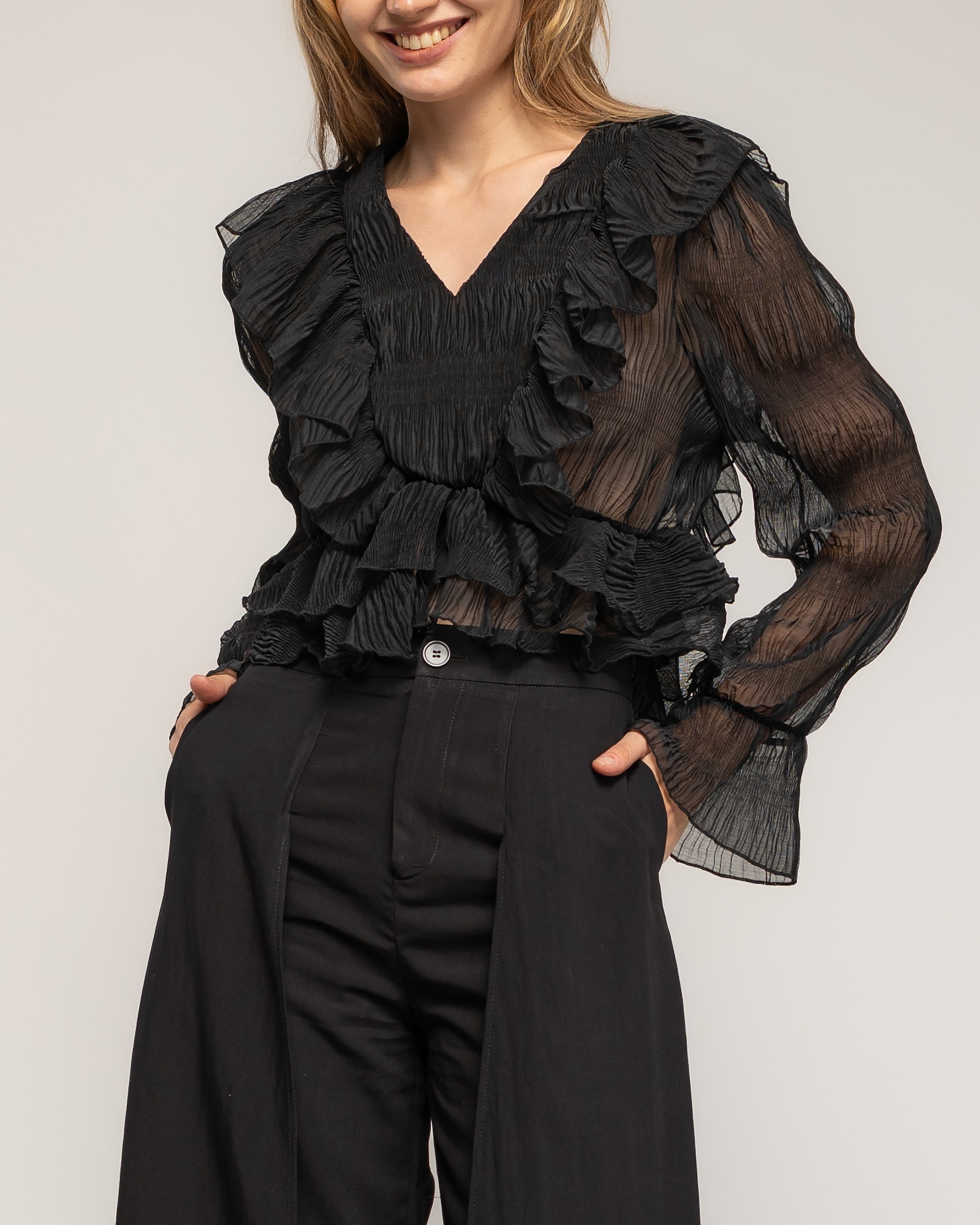 Top de mujer volantes plisado con cuello pico - Tantra - Negro Negro-3
