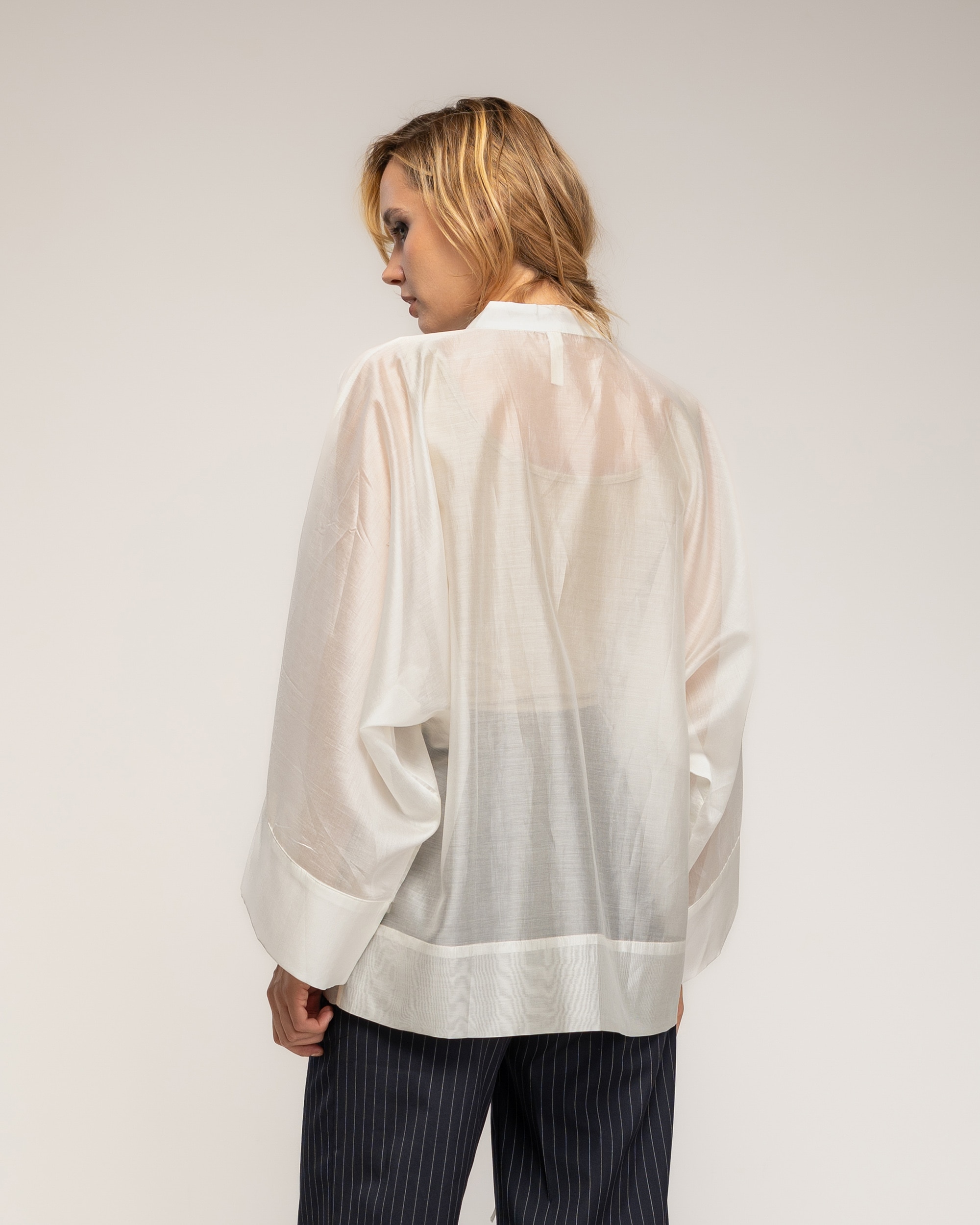 Camisa de mujer oversize con tencel con cierre japones - Tantra - Crudo Crudo-2