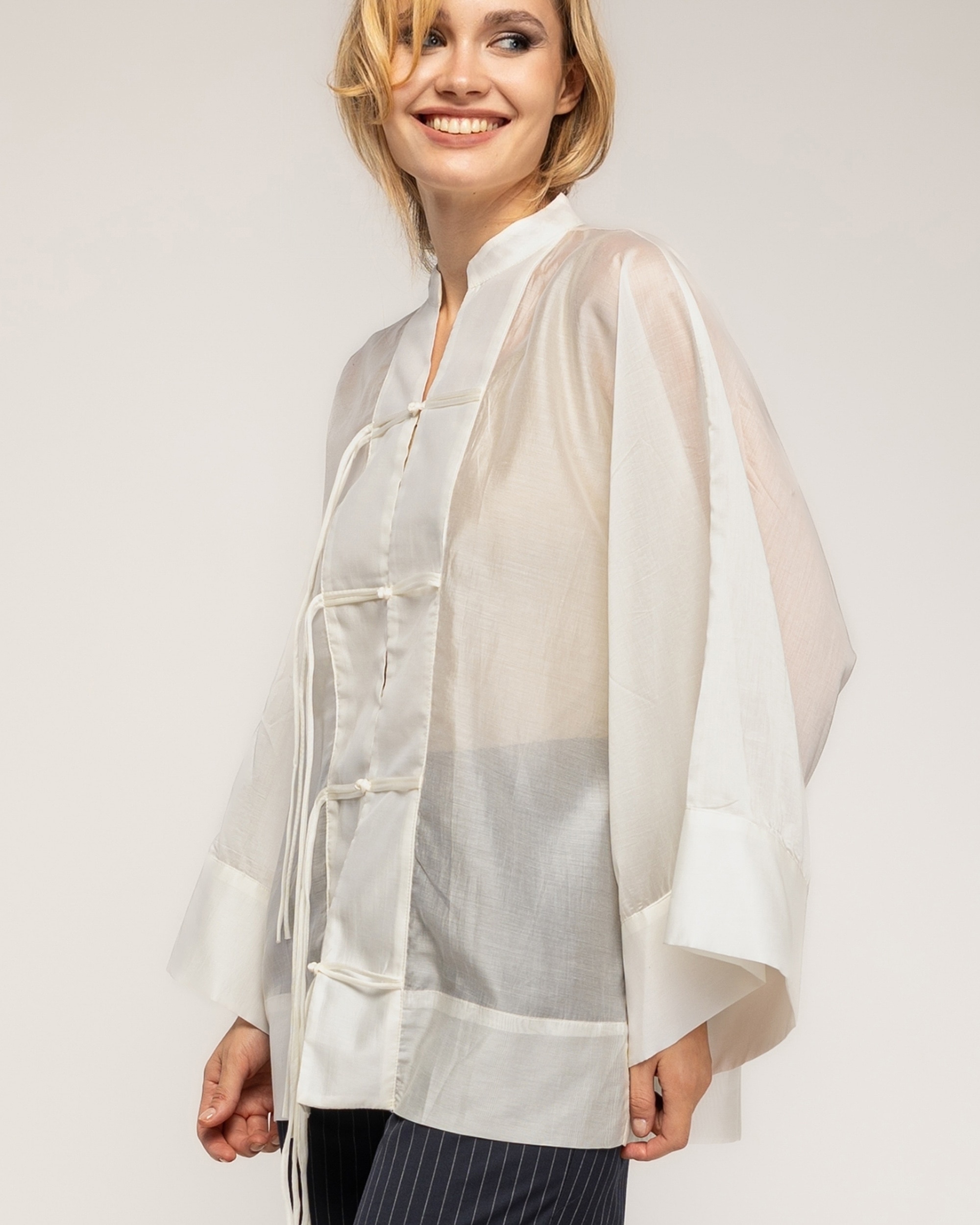 Camisa de mujer oversize con tencel con cierre japones - Tantra - Crudo Crudo-3