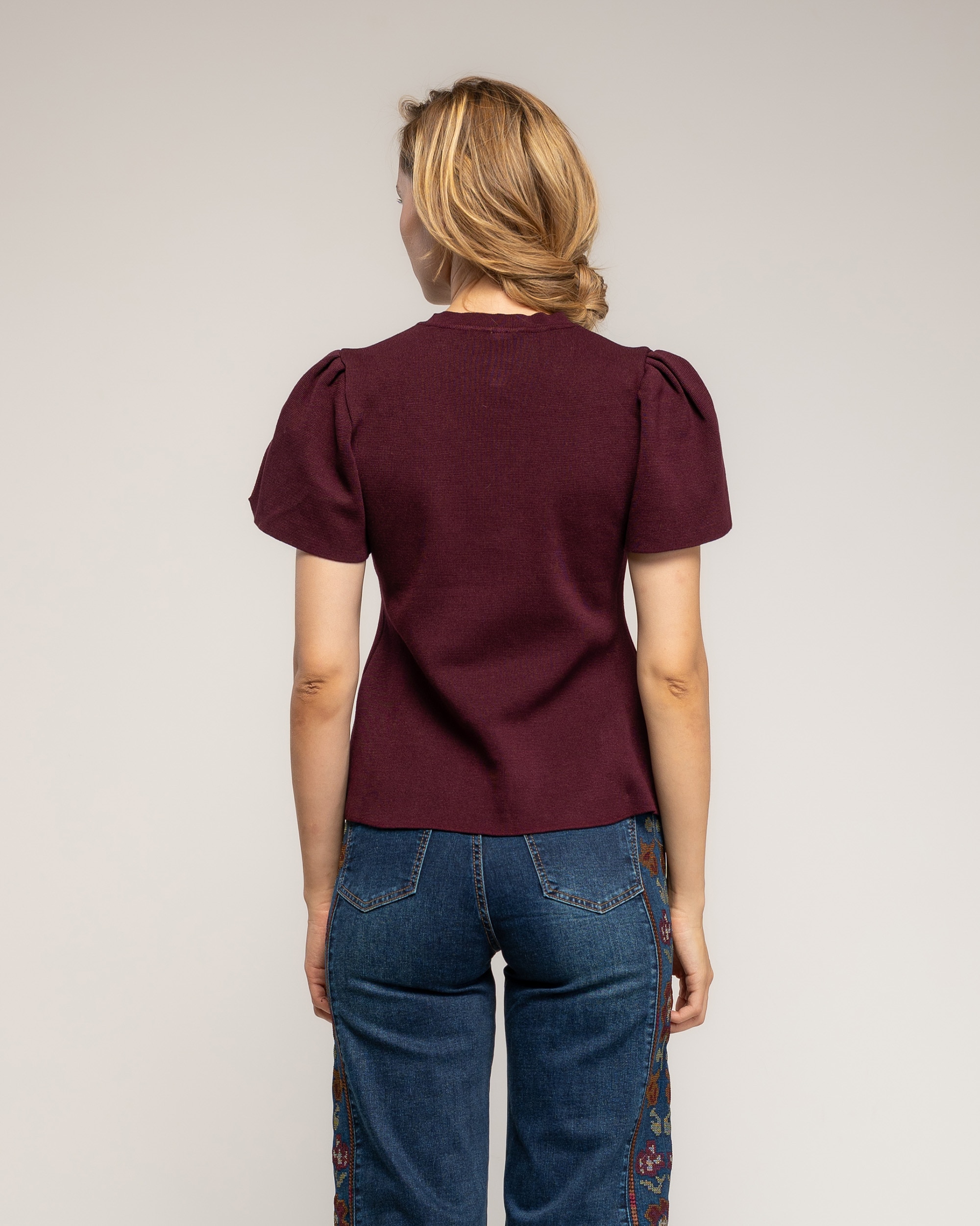 Jersey de mujer de punto fino con pliegues en los hombros - Tantra - Burdeos Burdeos-2