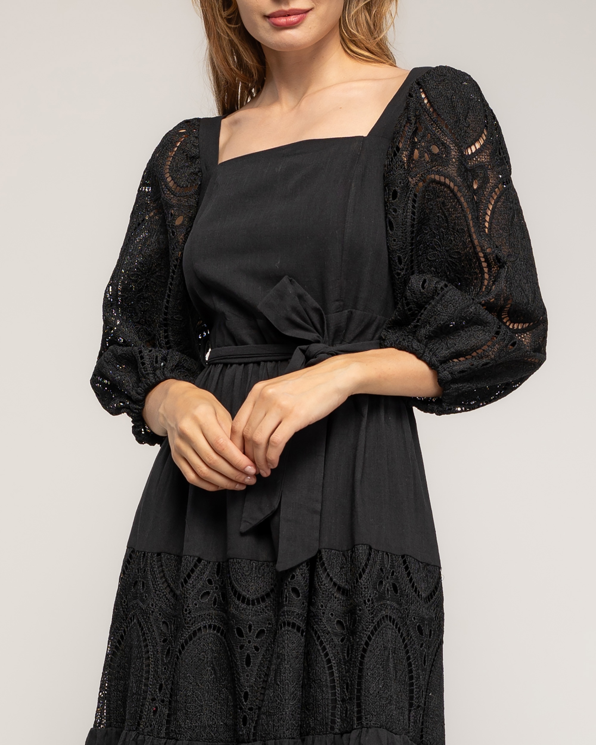 Vestido maxi con algodón, escote cuadrado y mangas farol - Tantra - Negro Negro-4