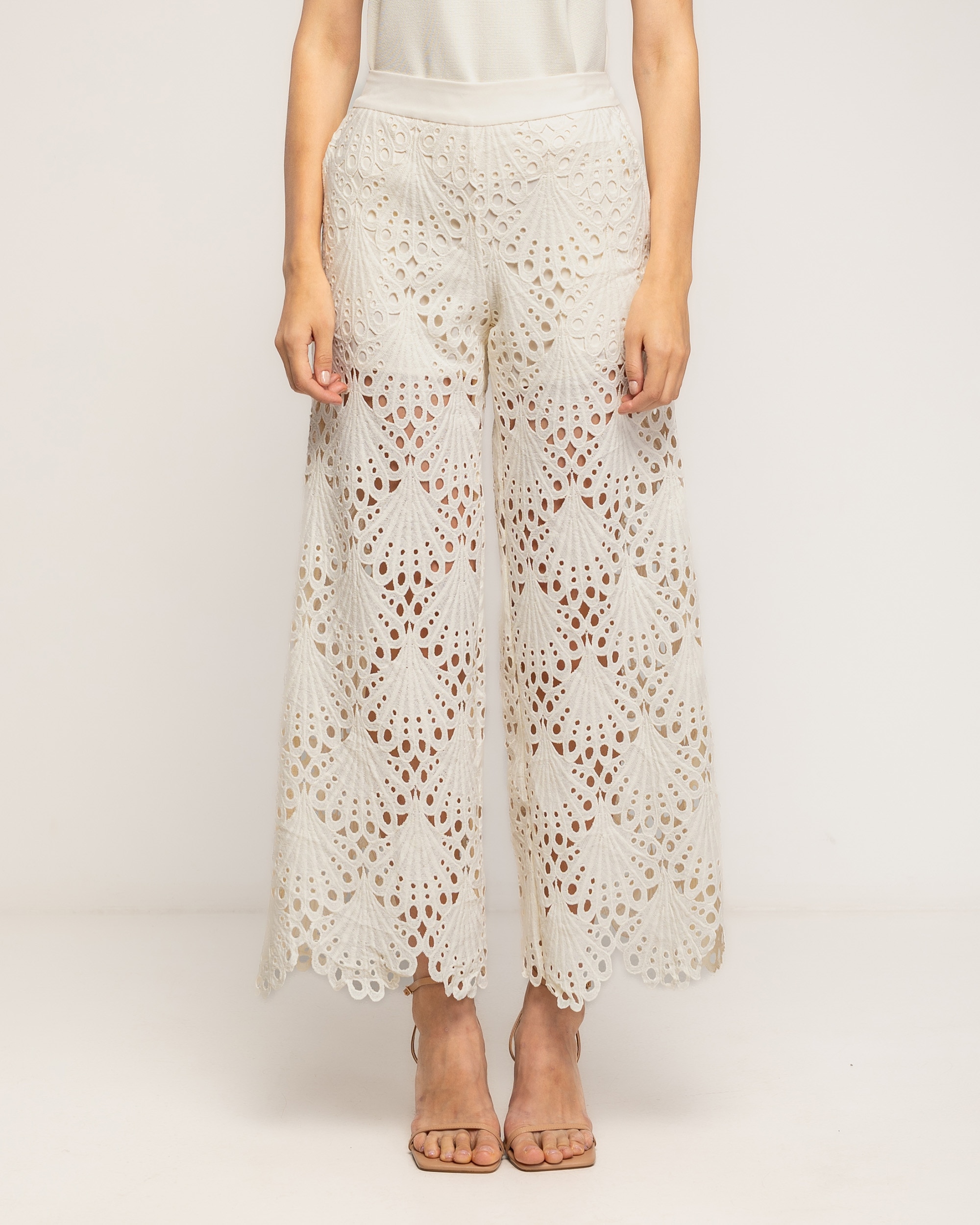 Pantalon de mujer de guipur cropped con bolsillos - Tantra - Crudo Crudo-2
