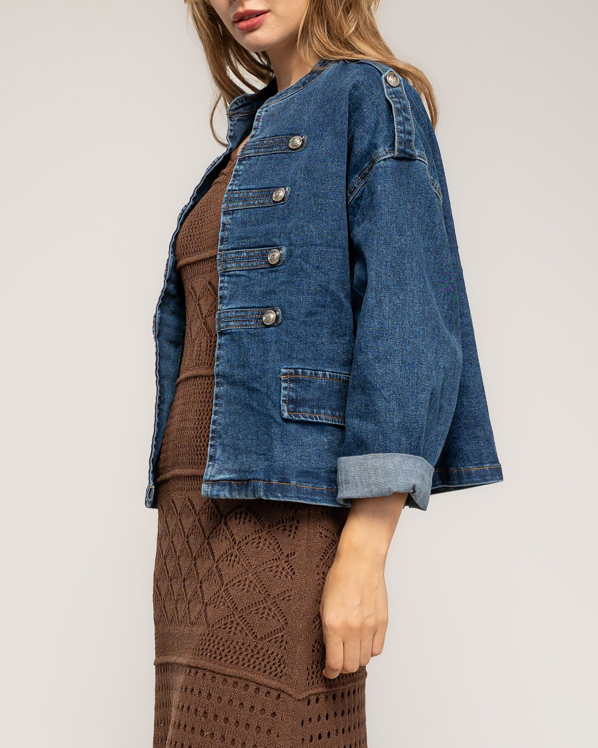 Chaqueta de mujer denim con detalle de botones dorados - Tantra - Azul denim Azul denim-3