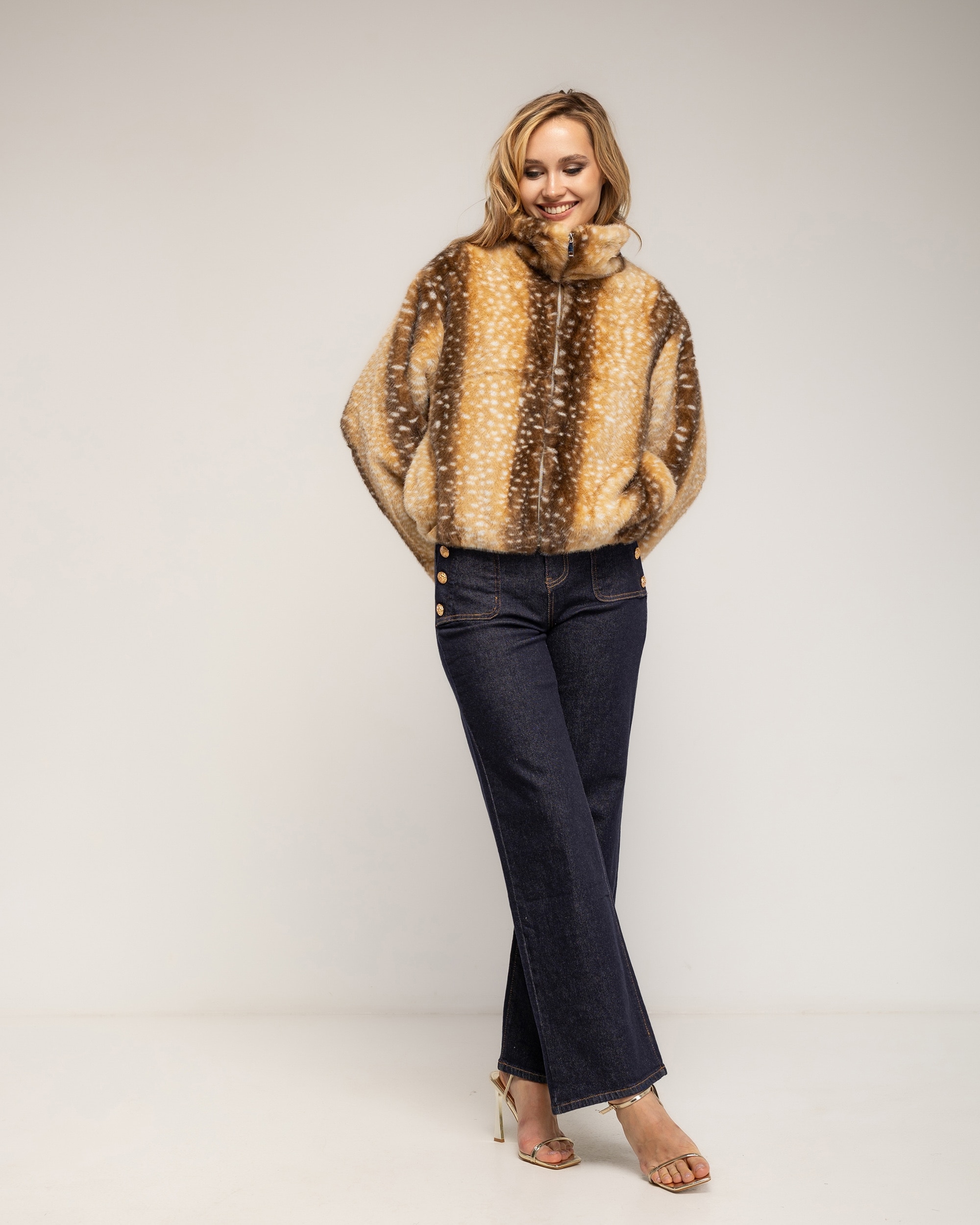 Chaqueta de mujer de pelo sintético con estampado tipo bambi con cierre de cremallera - Tantra - Camel Camel-4