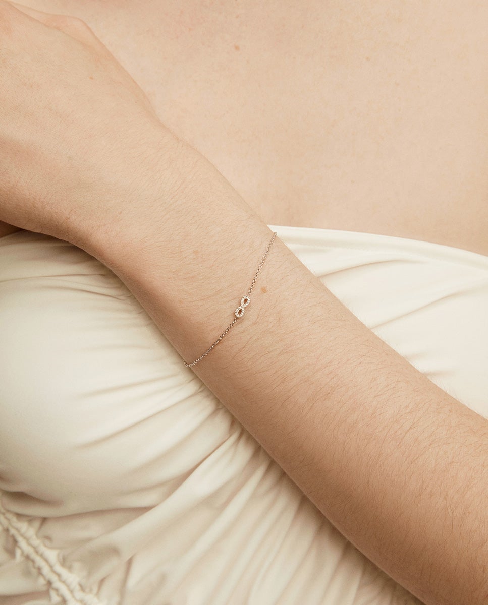 Imagen 2 de Pulsera de oro blanco de 18k con infinito y diamantes - Plata Plata