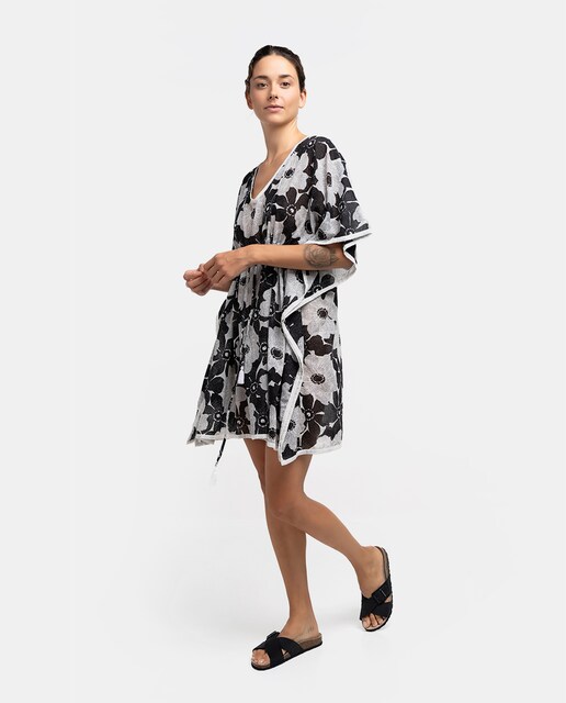 Imagen 0 de Caftán de algodón Oceans Diary con estampado floral en blanco y negro