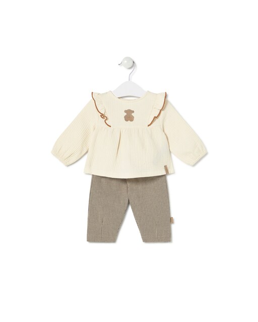 Imagen 0 de Conjunto de niña de blusa y jogger de cuadro vichy