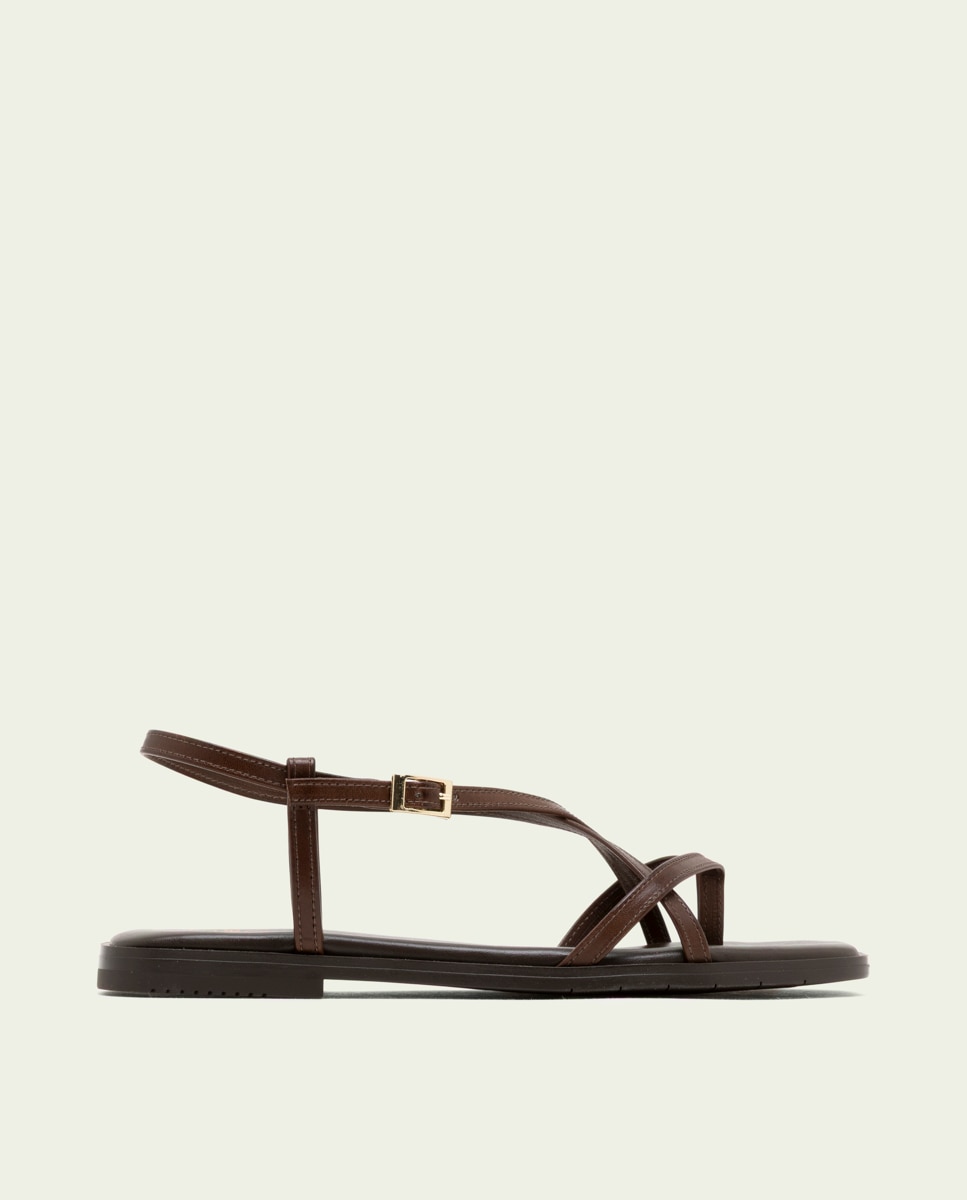 Imagen 0 de Sandalias de dedo de mujer de piel con hebilla Marrón oscuro