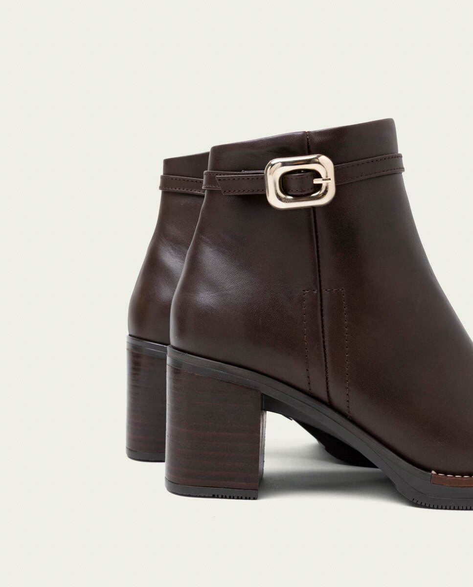 Botines de mujer de piel con adorno y cremallera - Porronet - Moka Moka-5