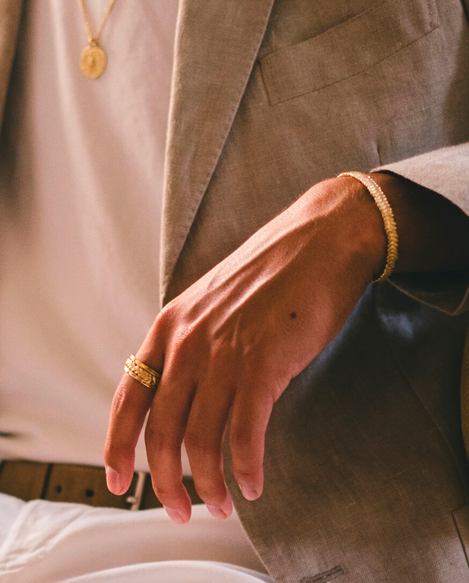Imagen 2 de Brazalete colección foners de - Isabel Guarch - Oro Oro