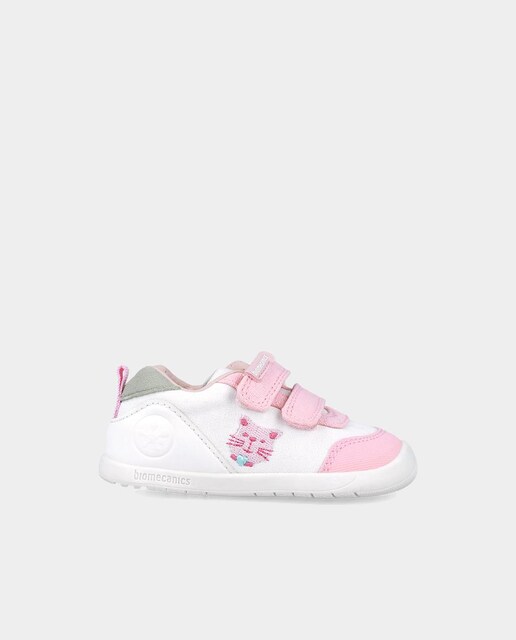 Imagen 0 de Zapatillas de lona de niña con doble cierre adherente realizadas con materiales respetuosos y minimalistas
