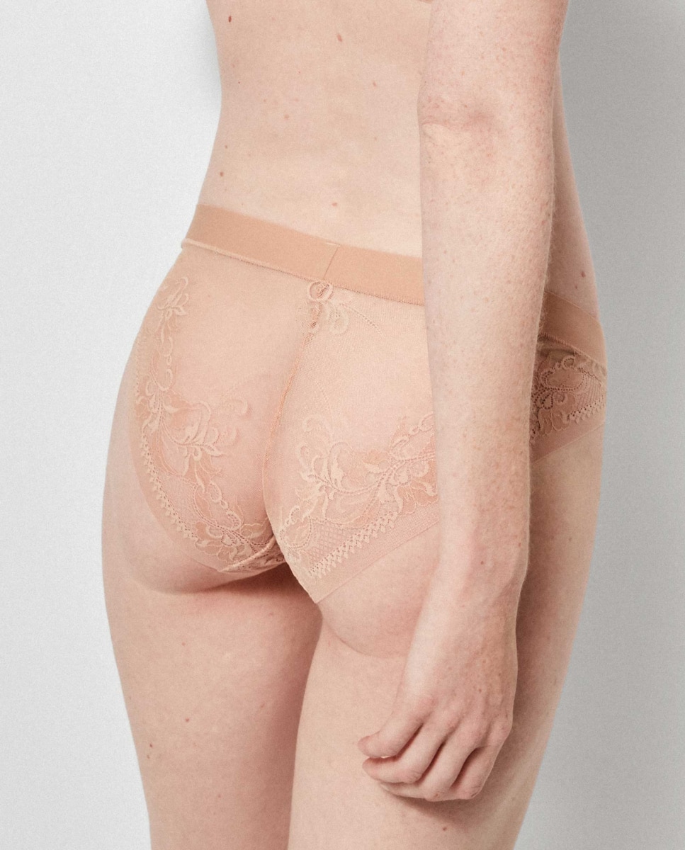 Braguita con acabados sin costuras con encaje extraplano - Gisela - Natural Natural-3