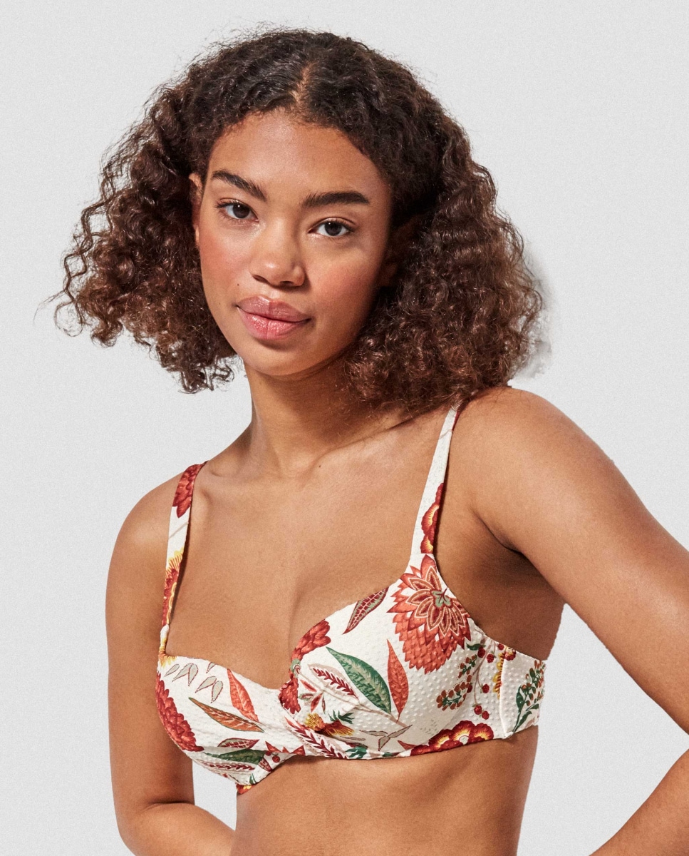Top de bikini capacidad con estampado floral · Gisela · El Corte Inglés