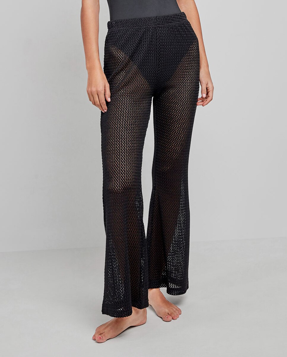 Pantalón de playa campana en tejido crochet calado