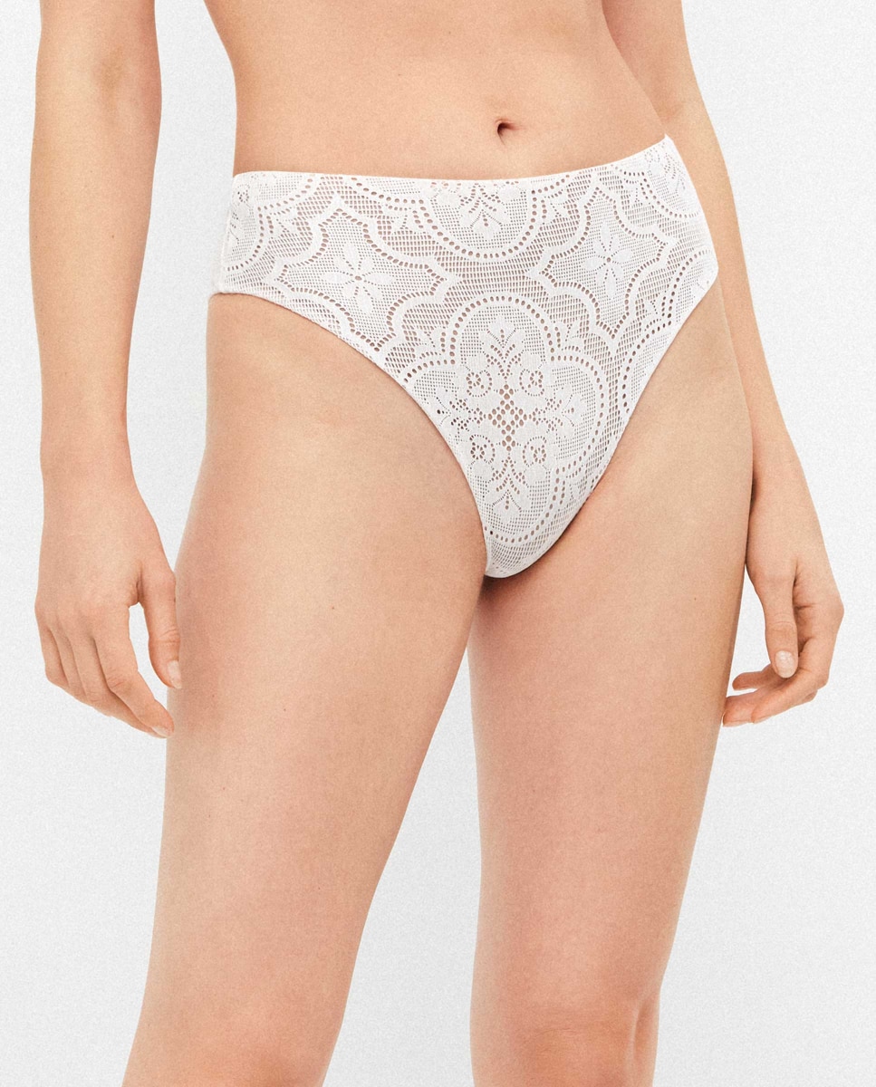 Gisela - Braguita bikini alta tejido estampado.
