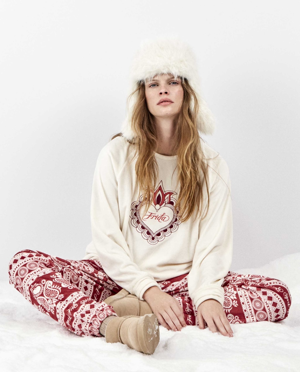 Pijama largo de mujer frida kahlo en tejido polar elástico - Gisela - Beige Beige-5
