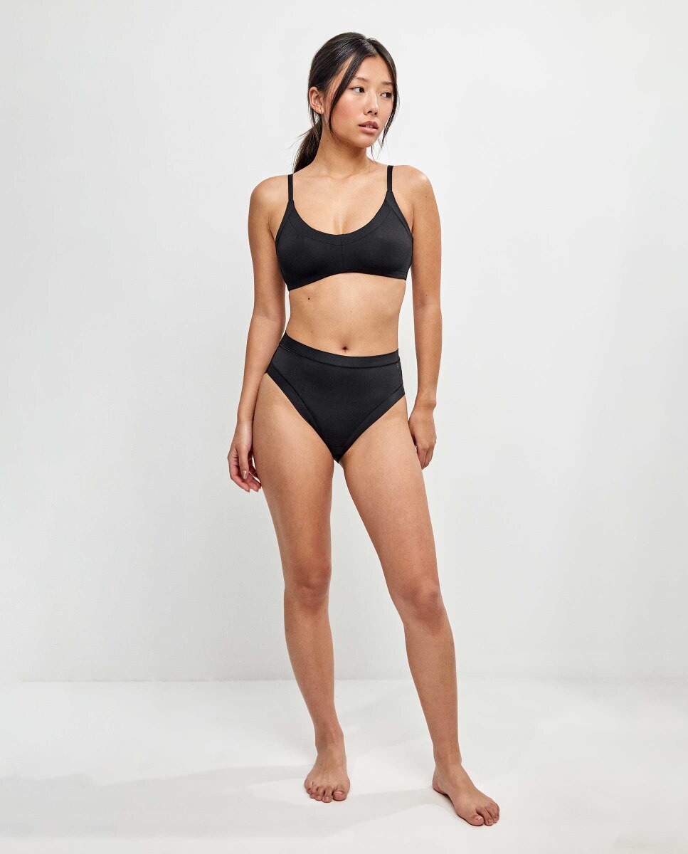 Sujetador triangular de mujer sin aro y con foam, de microfibra - Gisela - Negro Negro-4