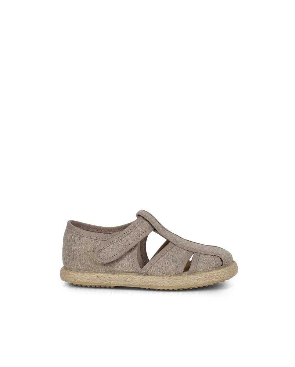 Pisamonas - Sandalias cerradas de bebé tipo alpargata.