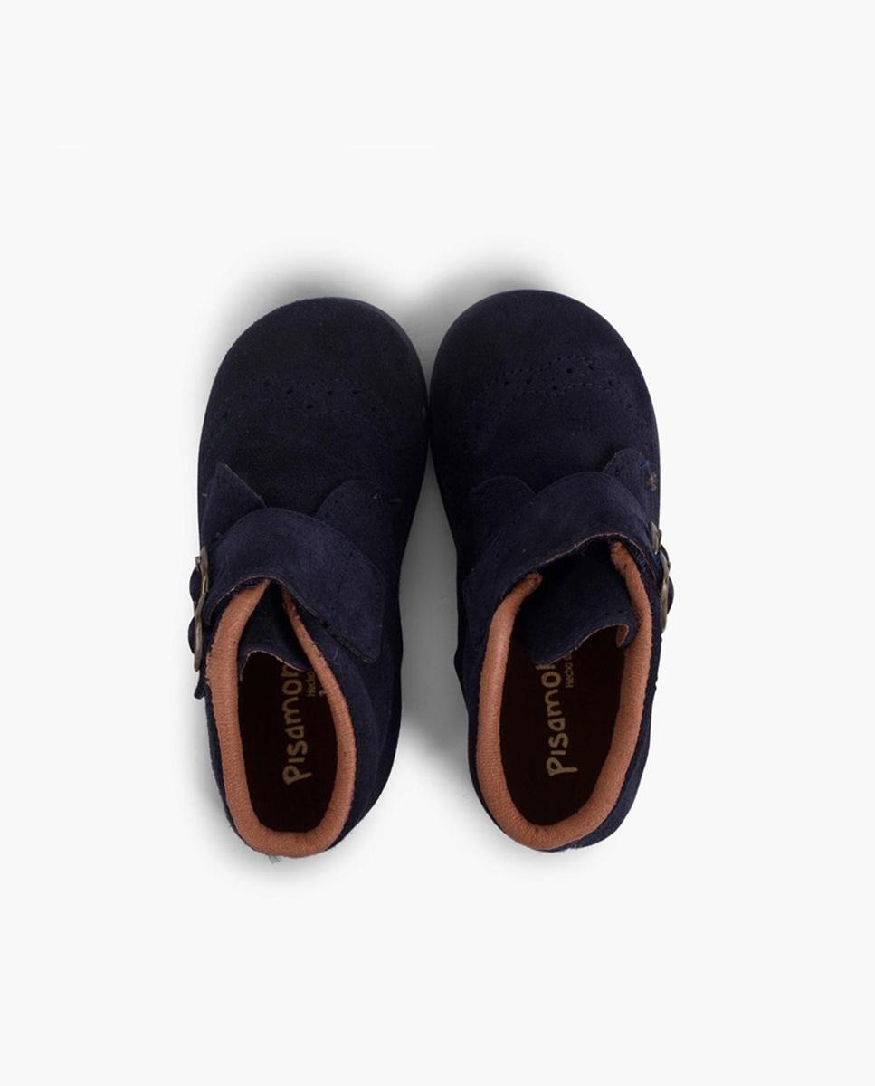Imagen 5 de Botas de bebé niño de piel serraje y tira adherente con adorno de hebillas en marino - Pisamonas - Azul marino Azul marino