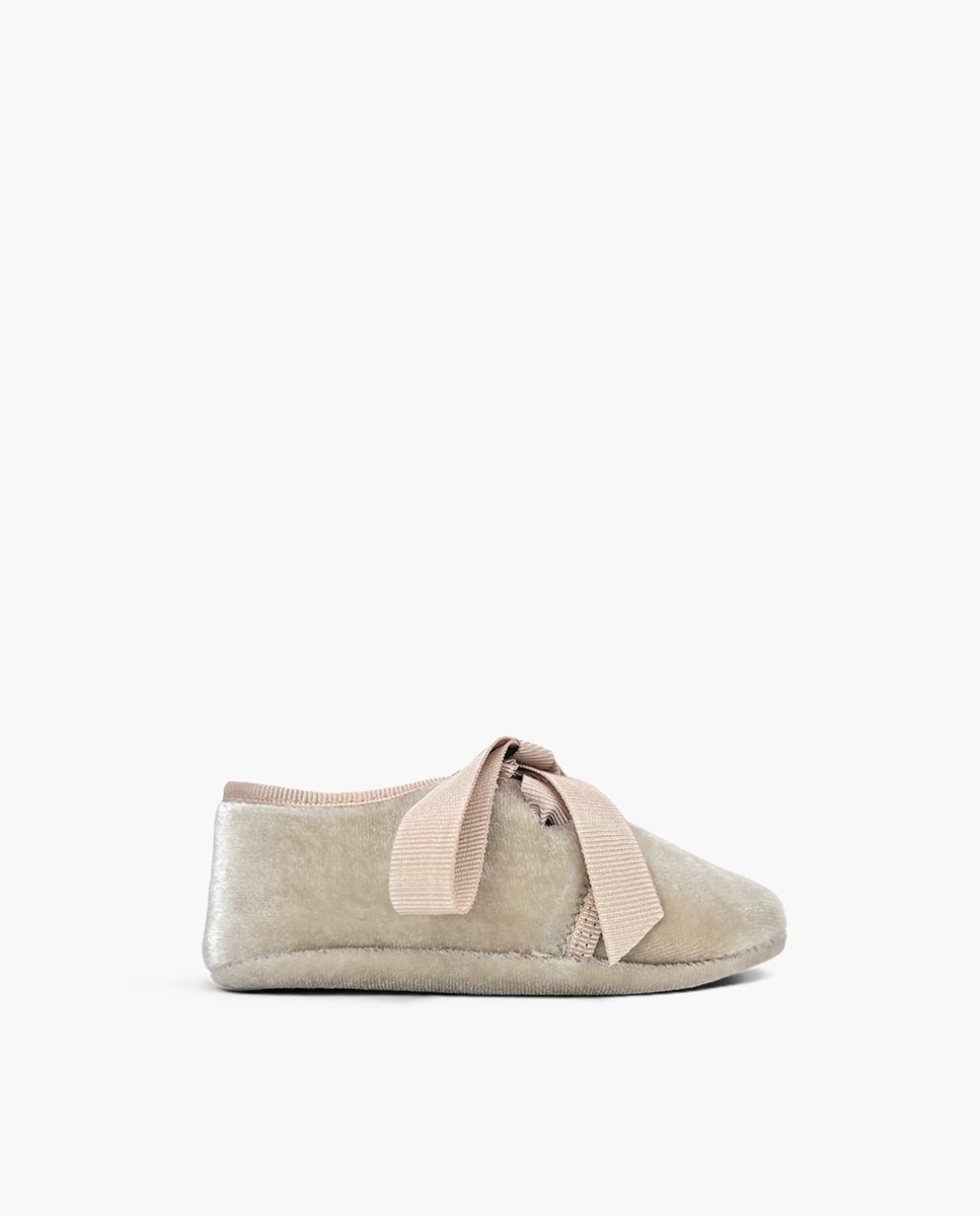 Imagen 1 de Zapatos de cordones y bluchers de bebé niña blucher terciopelo lazo faya - Pisamonas - Oro Oro