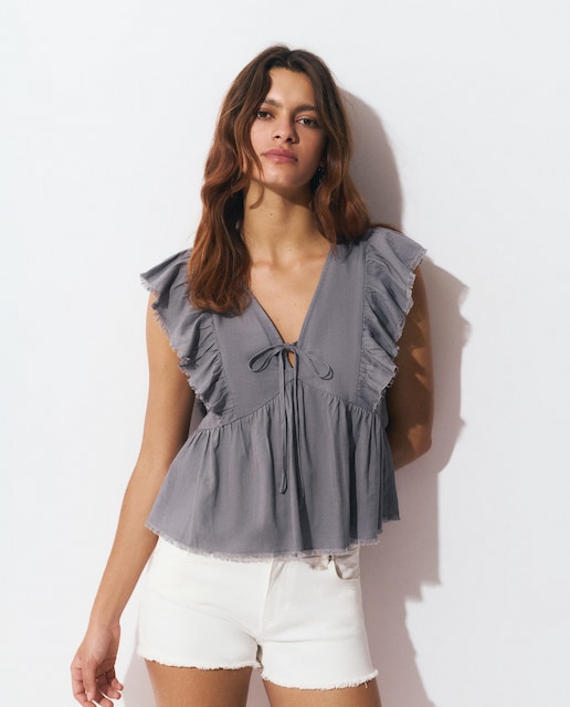Imagen 0 de Blusa de mujer de volantes con lino