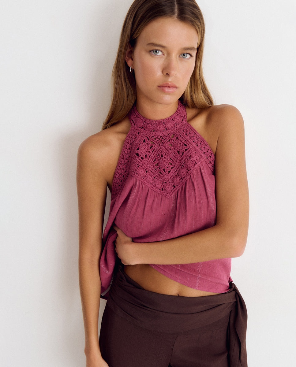 Top de mujer con cuello halter y crochet - Brownie - Rosa Rosa-1
