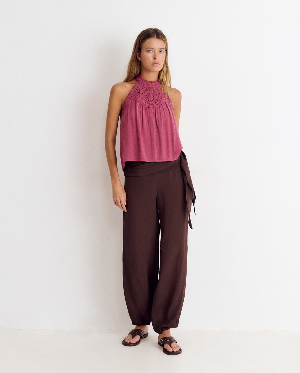 Top de mujer con cuello halter y crochet - Brownie - Rosa Rosa-3