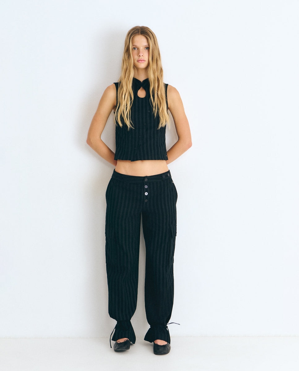 Pantalón ancho de mujer estilo cargo de rayas de pana - Brownie - Negro Negro-1