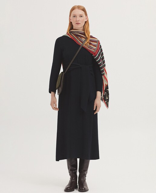 Imagen 0 de Vestido largo con cuello barco