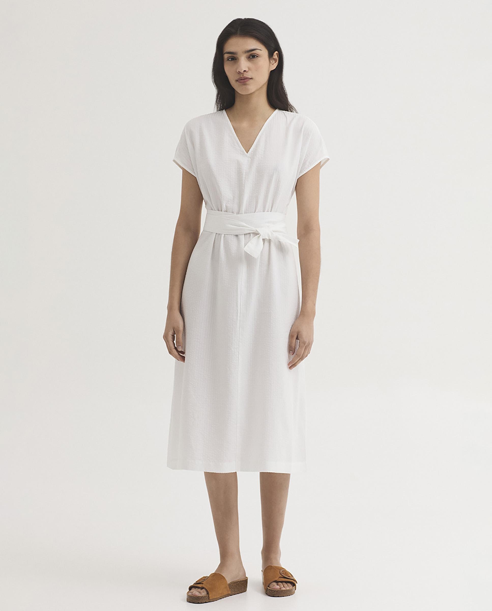 Nice Things - Vestido midi envolvente con escote de pico.