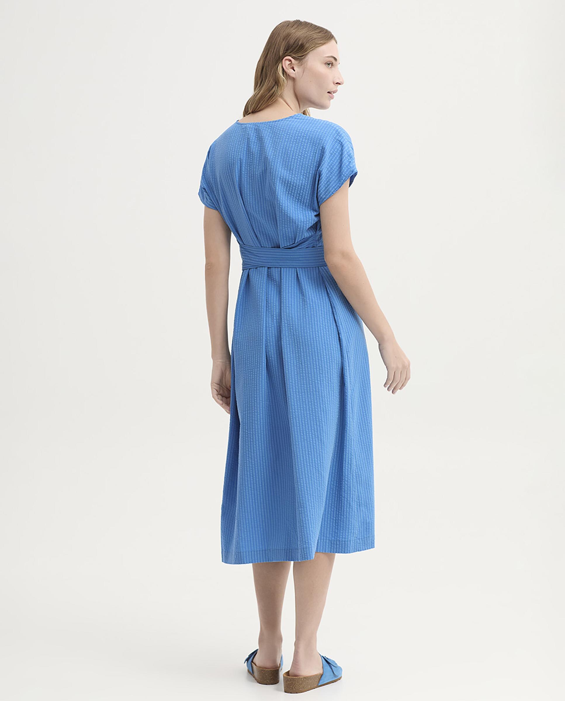 Vestido midi con escote de pico y tiras en la cintura - Nice Things - Azul Azul-4
