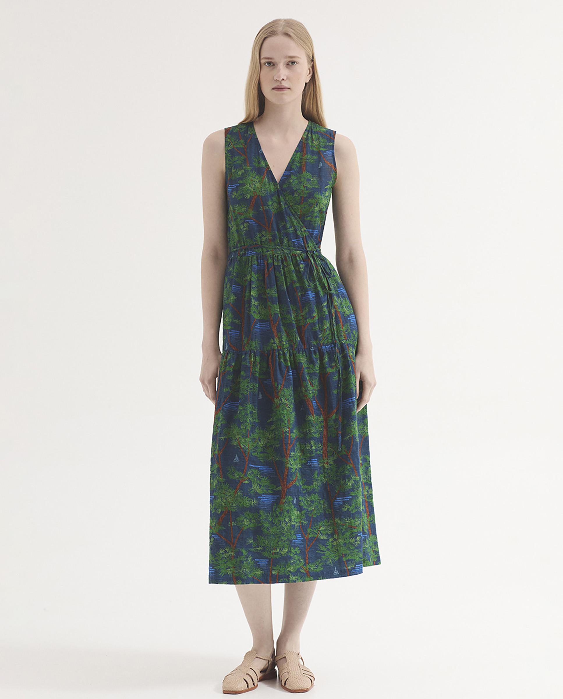 Nice Things - Vestido midi con estampado y escote de pico.