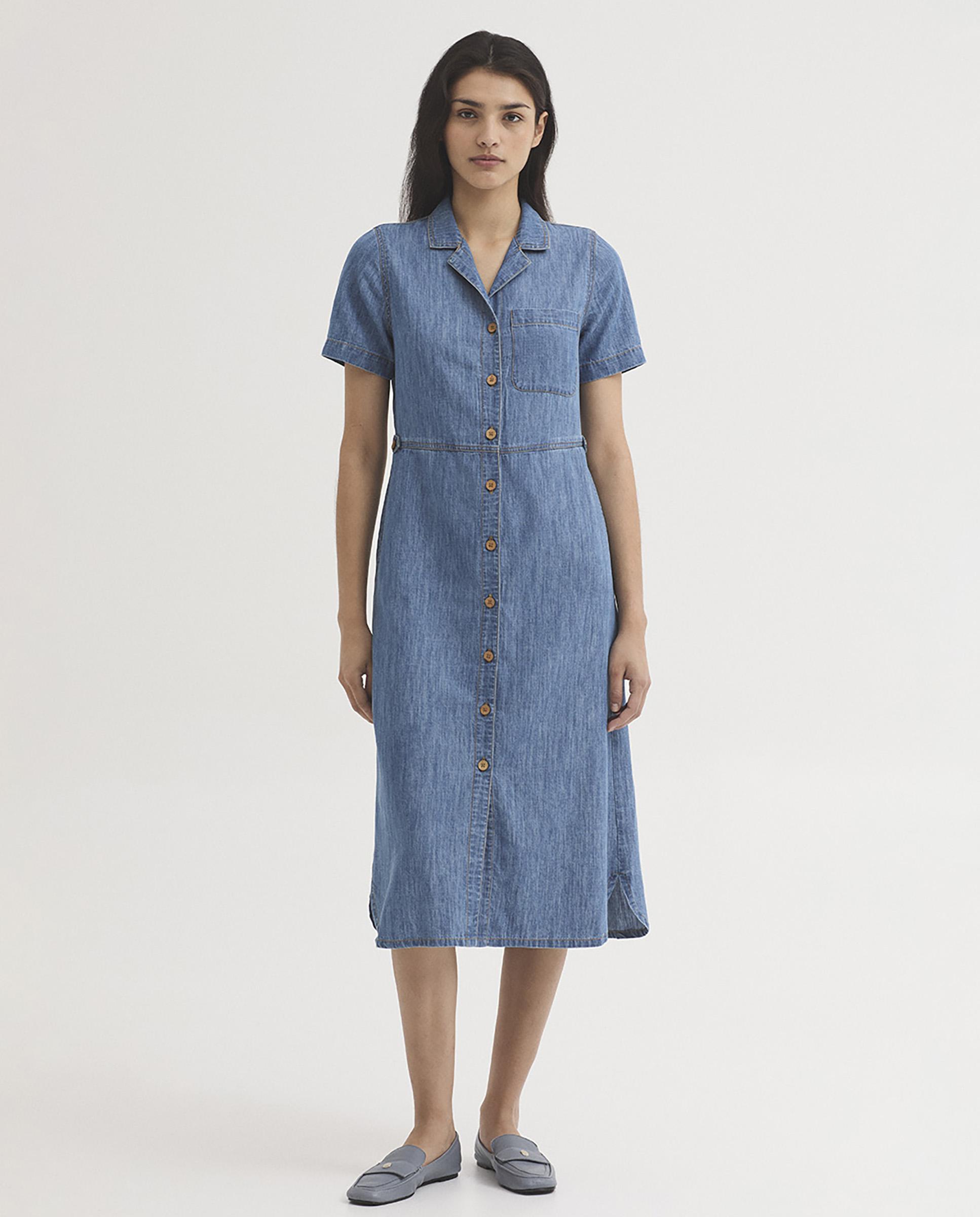 Nice Things - Vestido midi denim con cuello camisero.
