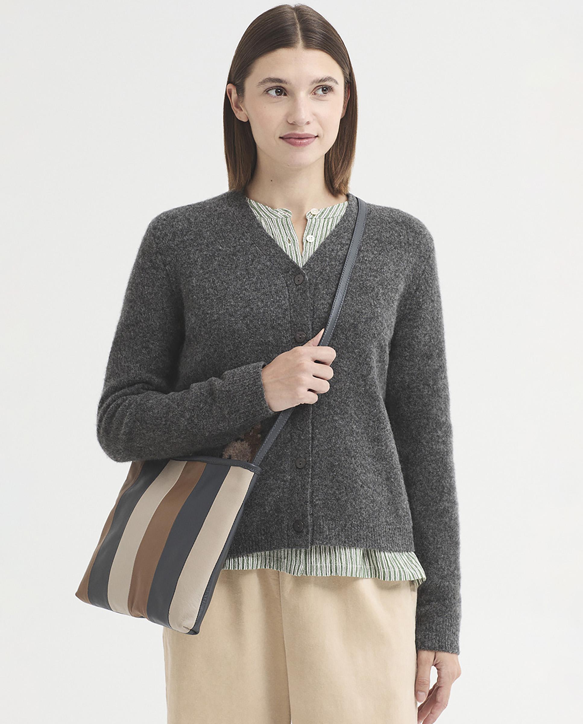 Bandolera de mujer 100% piel de rayas - Nice Things - Gris Gris-4