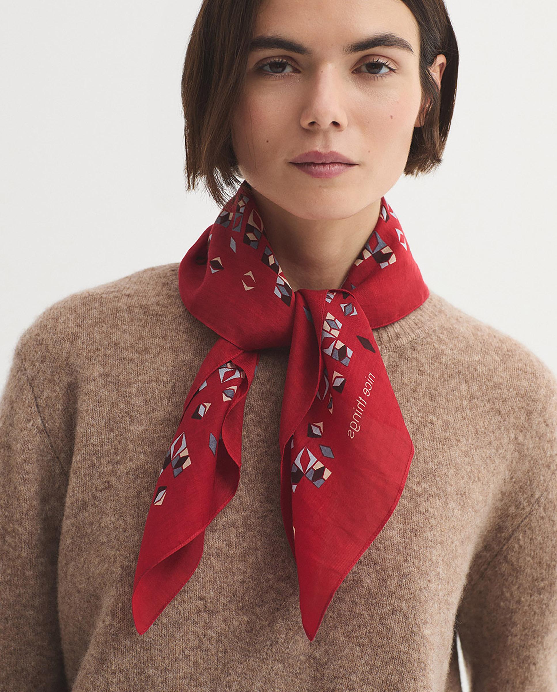 Imagen 2 de Pañuelo de mujer con estampado geométrico - Nice Things - Coral Coral