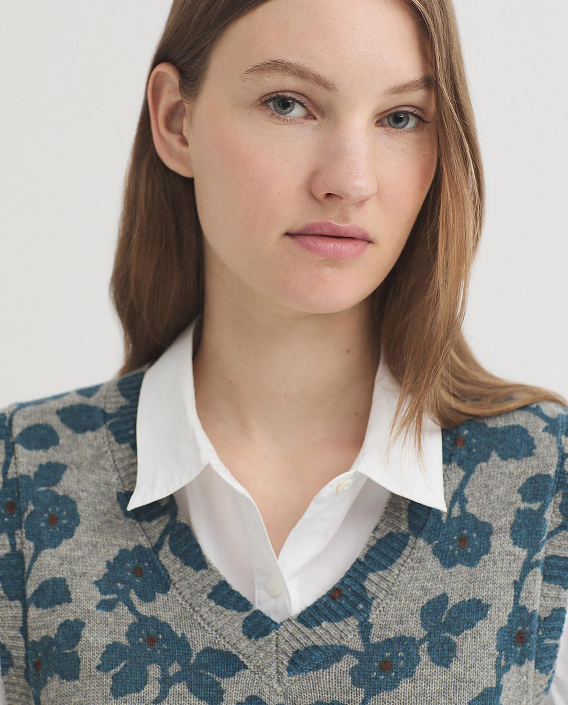 Chaleco de mujer con estampado de flores y cuello redondo - Nice Things - Gris claro Gris claro-2