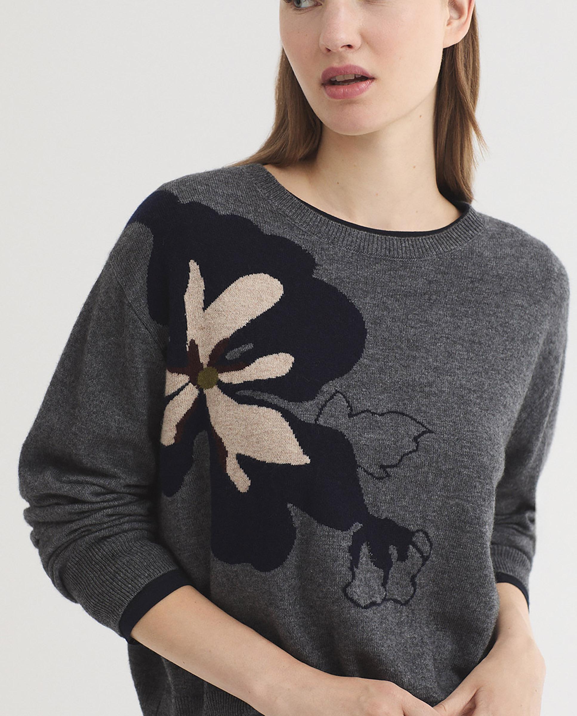 Jersey de mujer ancho con intarsia de flor - Nice Things - Gris Gris-4