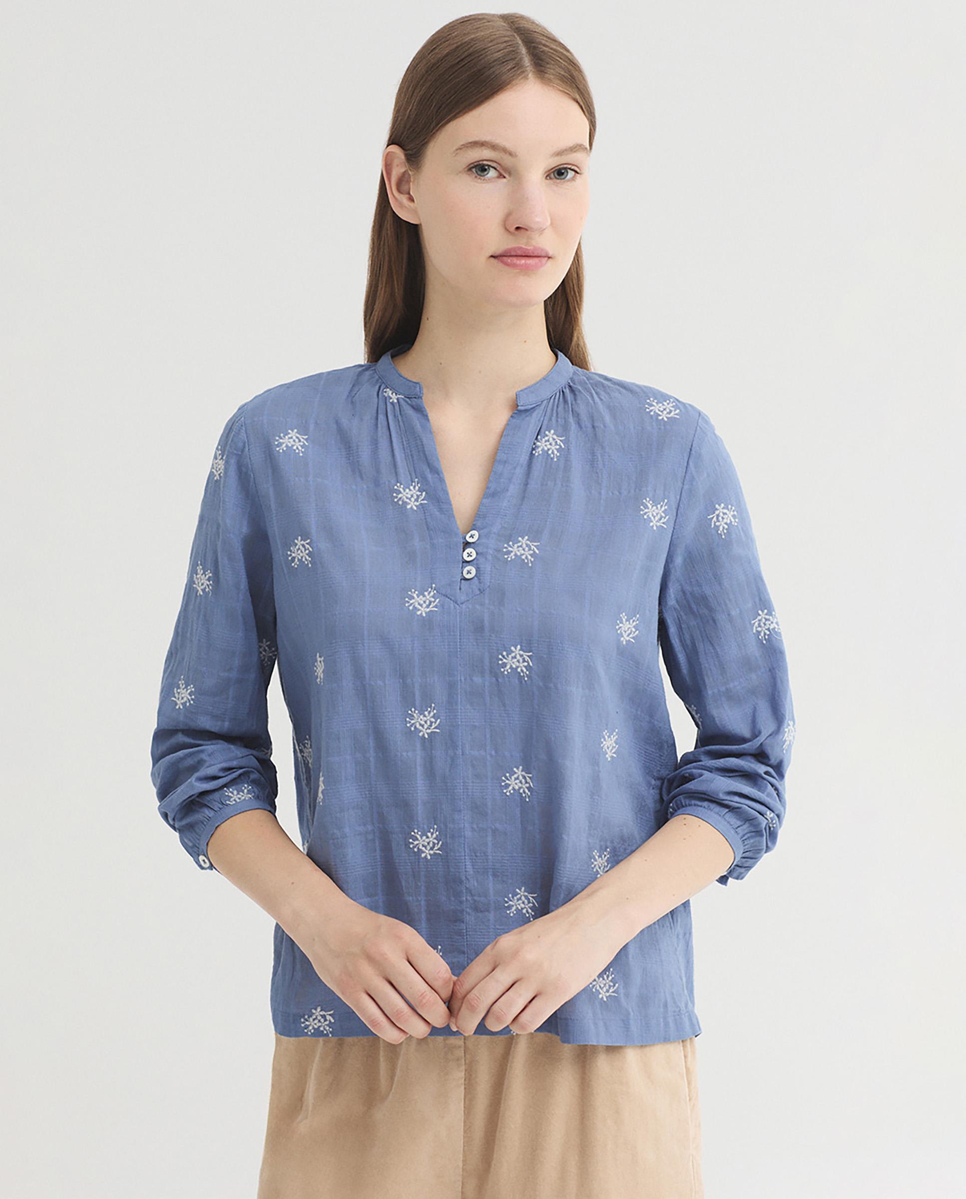 Blusa de mujer 100% algodón con flores bordadas - Nice Things - Azul claro Azul claro-1