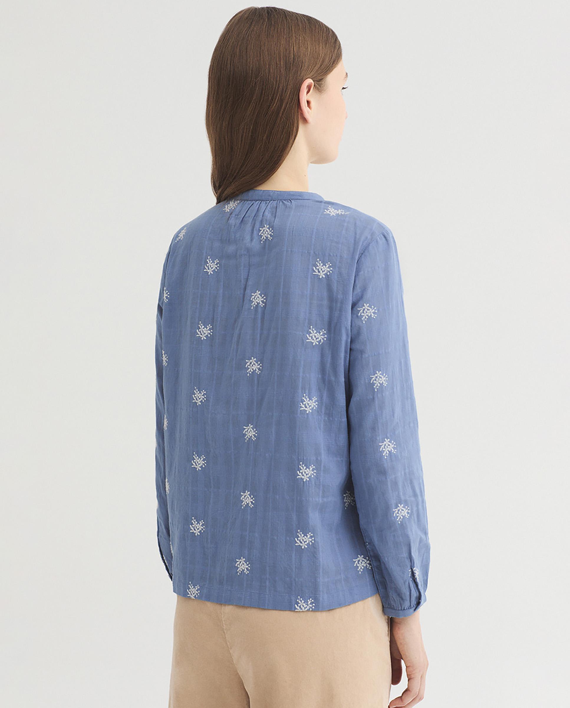Blusa de mujer 100% algodón con flores bordadas - Nice Things - Azul claro Azul claro-4