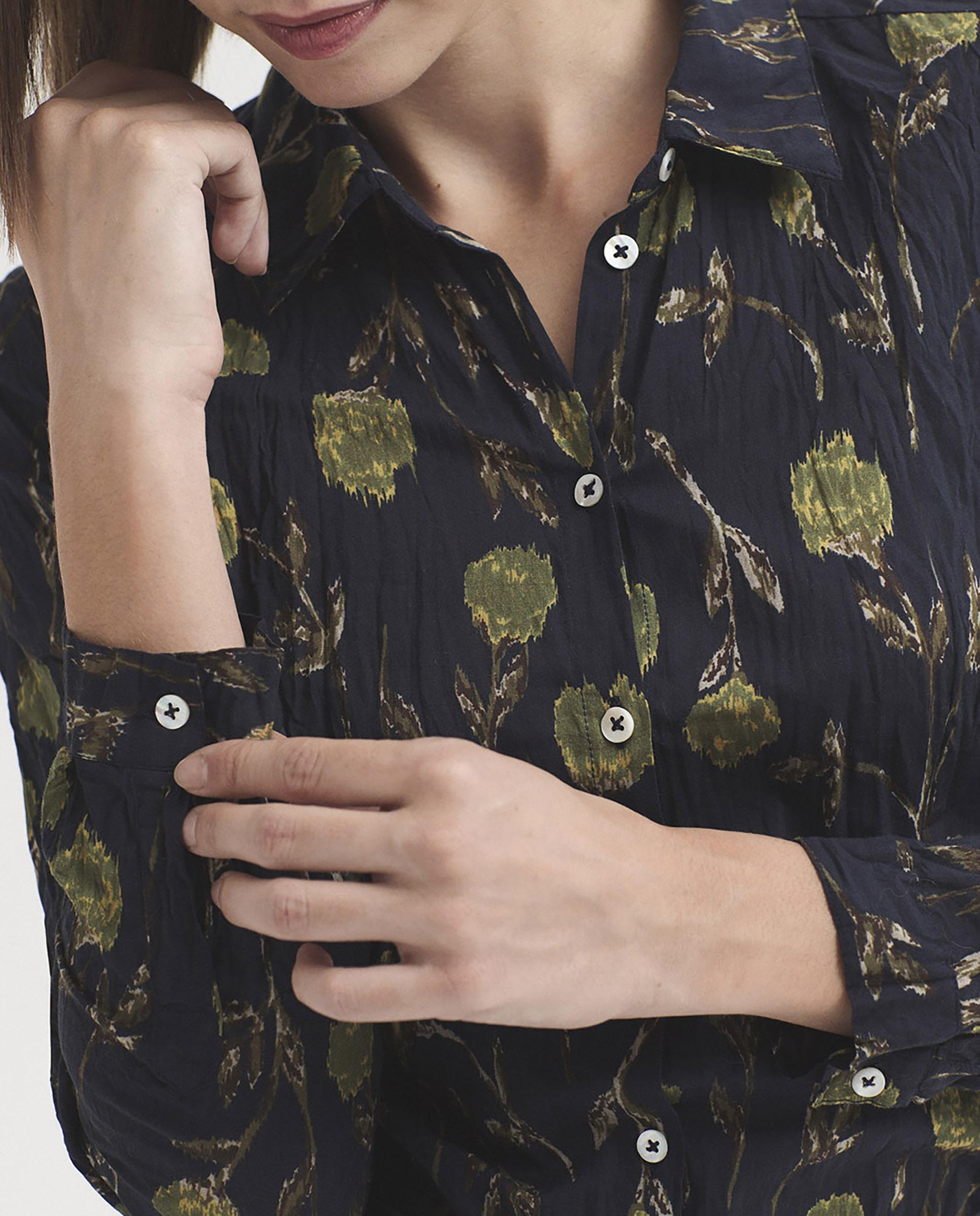 Camisa de mujer 100% algodón con estampado de flores - Nice Things - Azul marino Azul marino-3