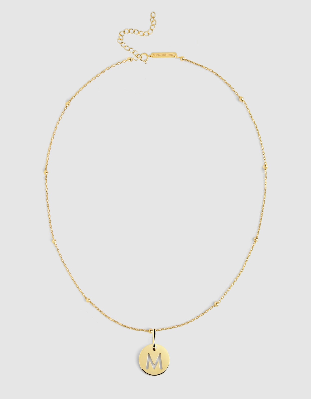 Collar mini medallion de plata bañado en oro inicial m - Singularu - Dorado Dorado-3