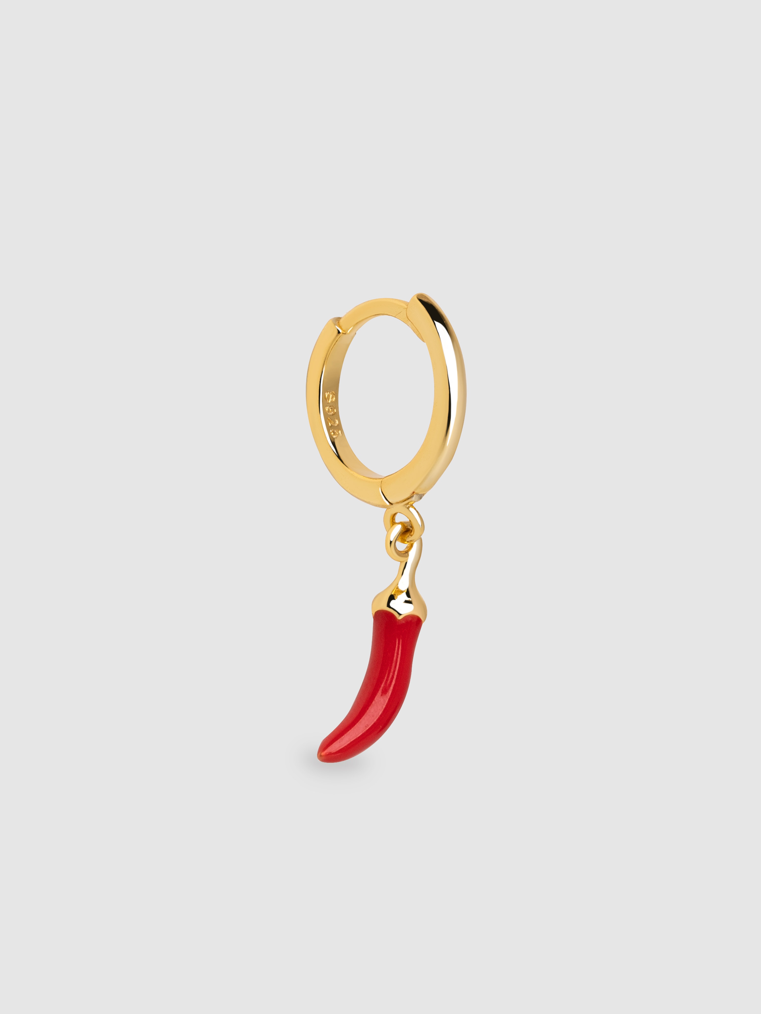 Pendiente individual aro chili enamel de plata bañada en oro