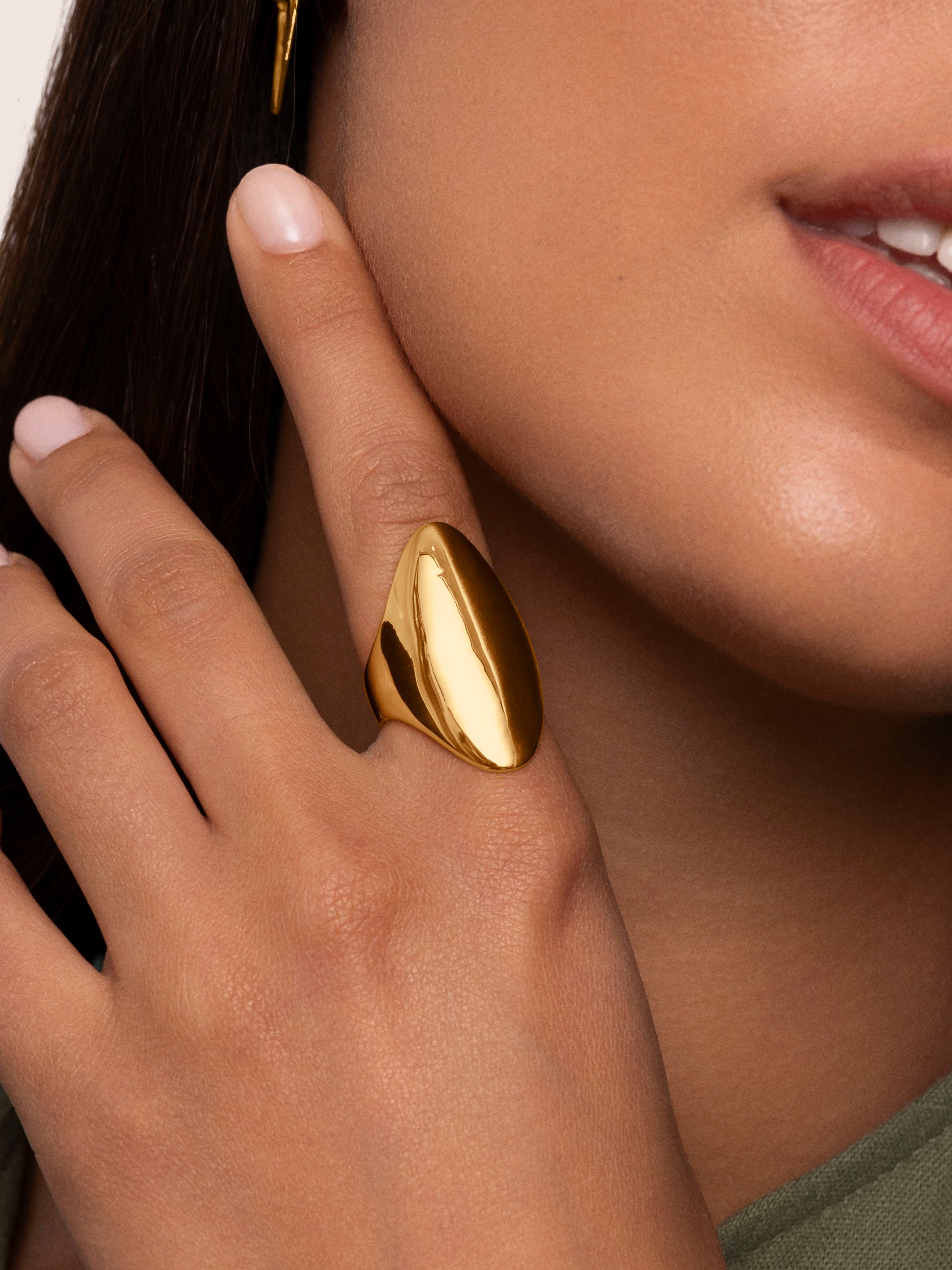 Anillo tipo sello hippie de acero bañado en oro - Singularu - Dorado Dorado-3