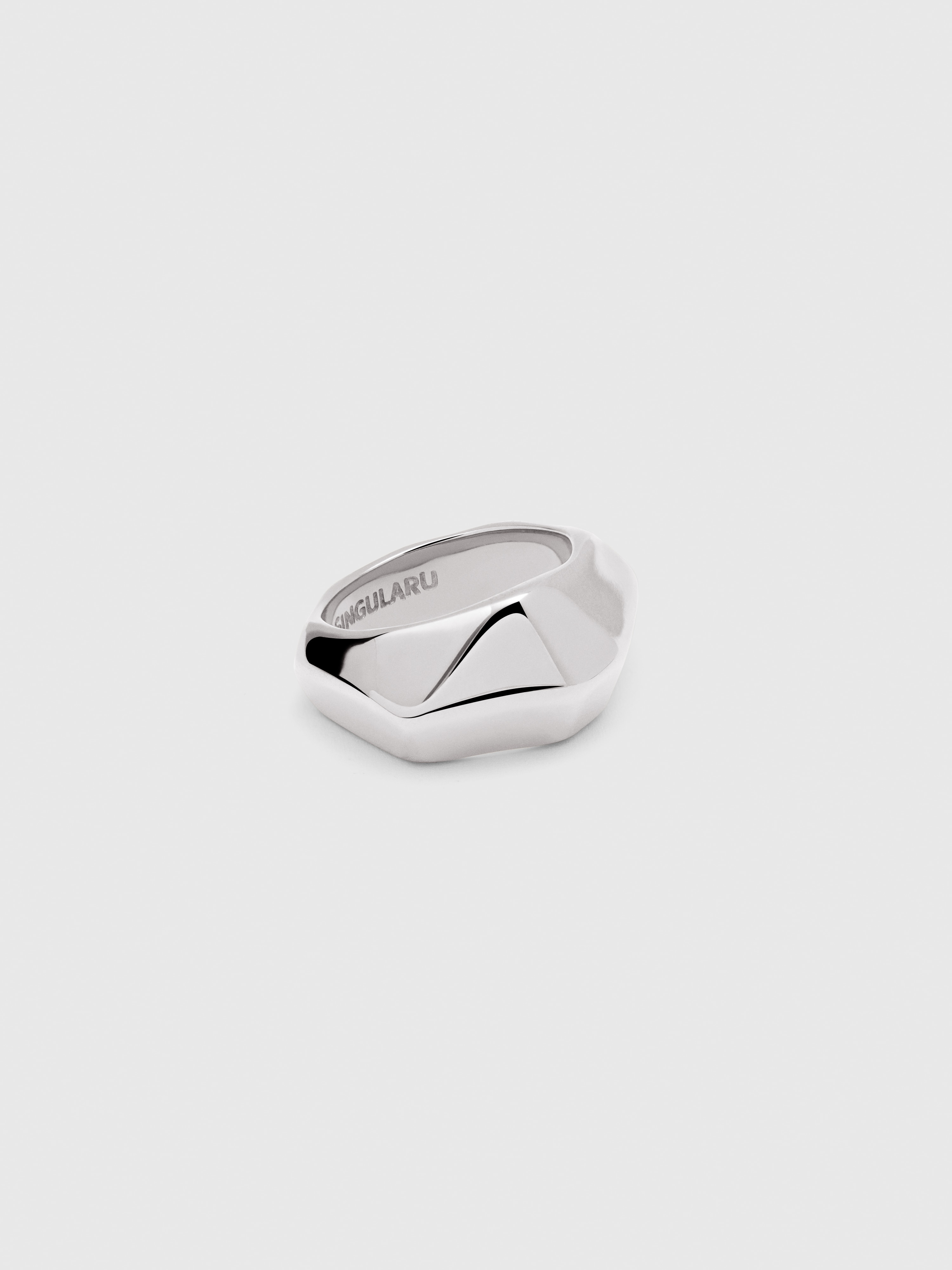 Imagen 0 de Anillo tipo sello tempo de acero Plateado