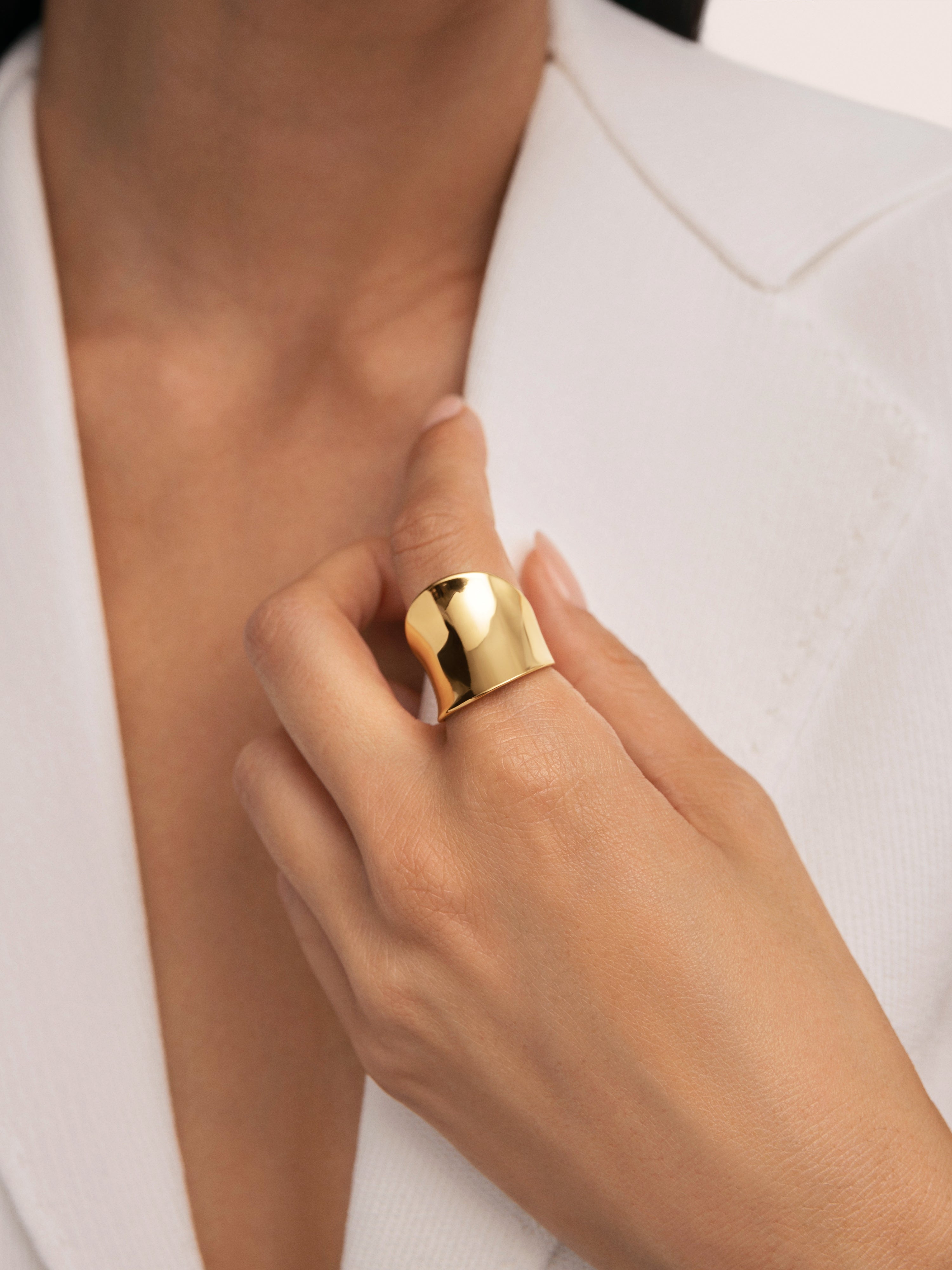 Anillo odisea de acero bañado en oro - Singularu - Dorado Dorado-2