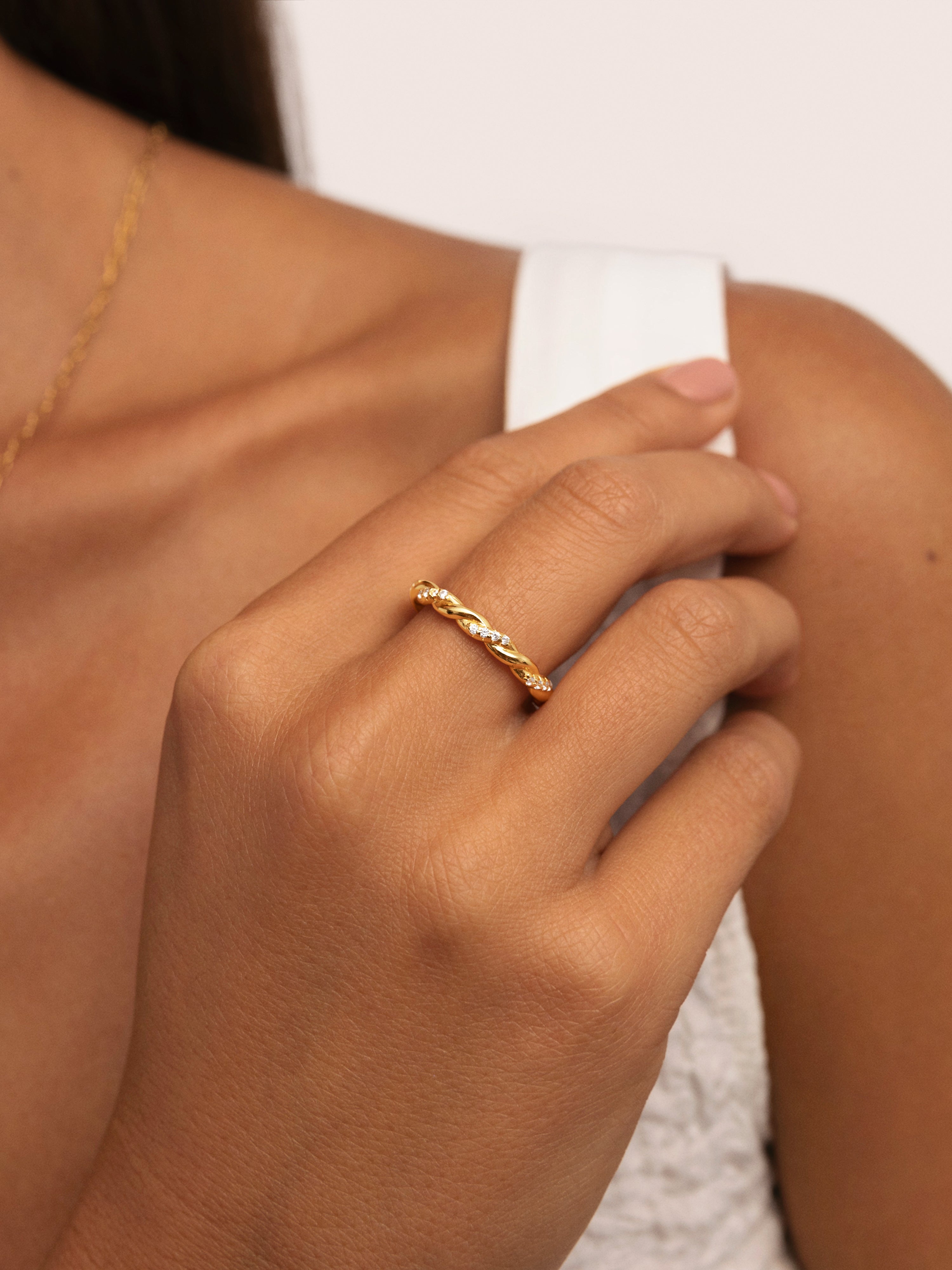Anillo tressia de plata bañada en oro - Singularu - Dorado Dorado-2